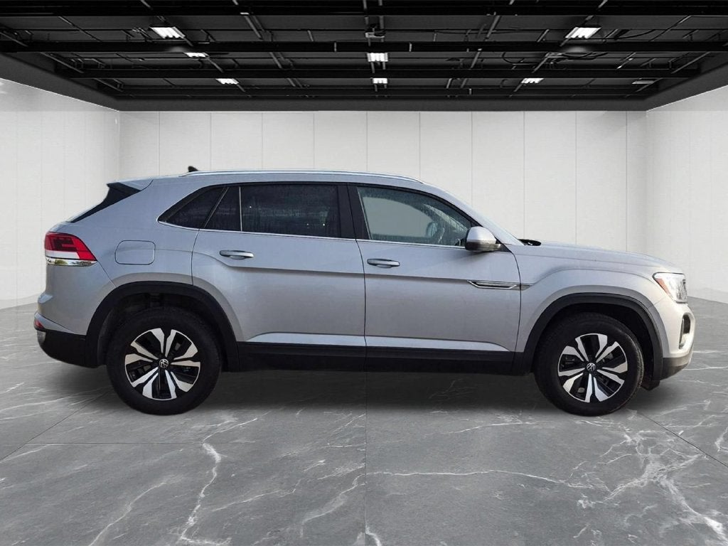 2026 Volkswagen Atlas Cross Sport SE