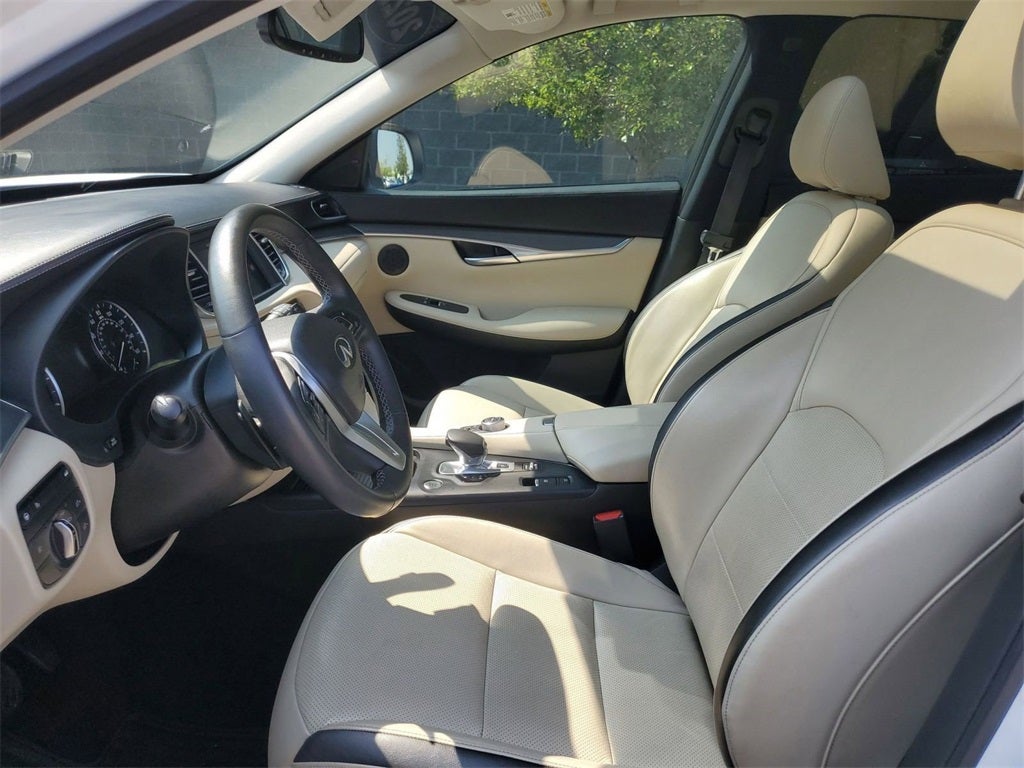 2022 INFINITI QX50 LUXE