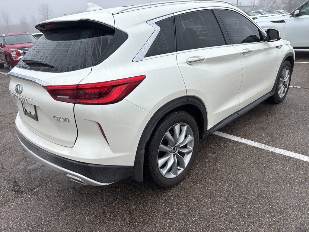 2021 INFINITI QX50 LUXE