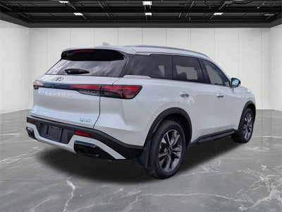 2025 INFINITI QX60 LUXE