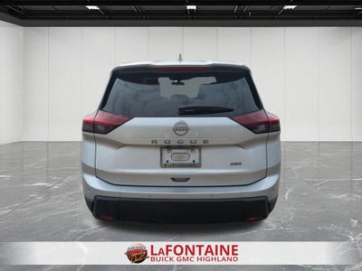 2025 Nissan Rogue SV