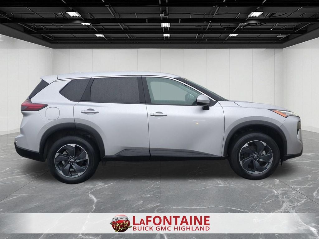 2025 Nissan Rogue SV