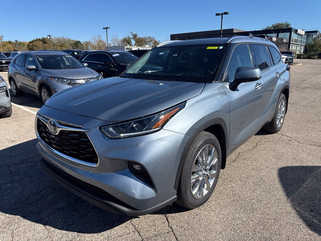 2023 Toyota Highlander Hybrid Limited