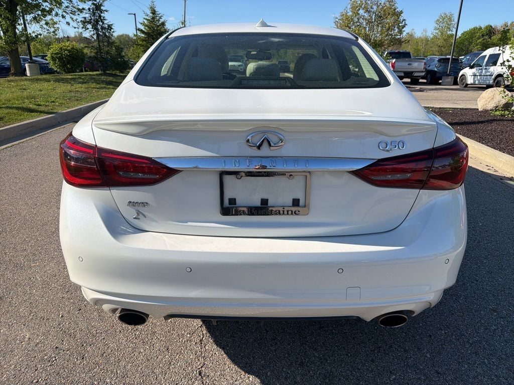 2022 INFINITI Q50 LUXE