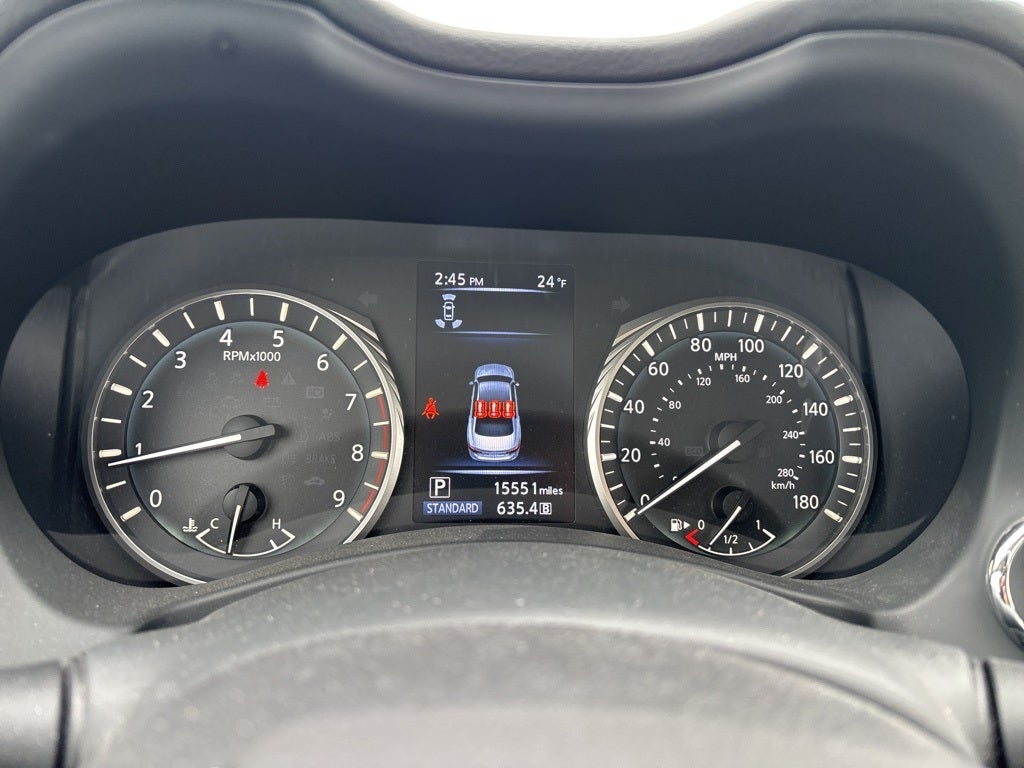 2023 INFINITI Q50 LUXE