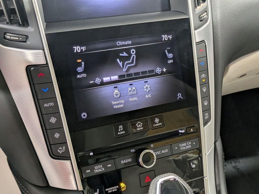 2023 INFINITI Q50 LUXE