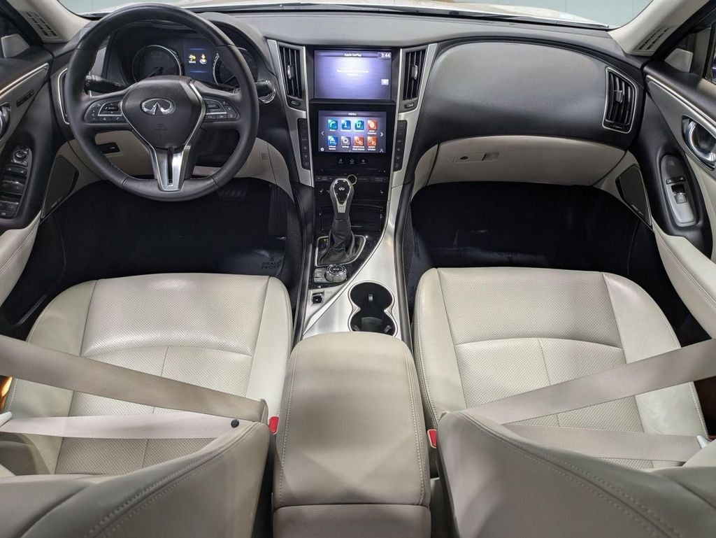 2023 INFINITI Q50 LUXE