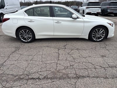 2023 INFINITI Q50 LUXE