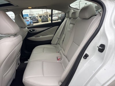 2023 INFINITI Q50 LUXE