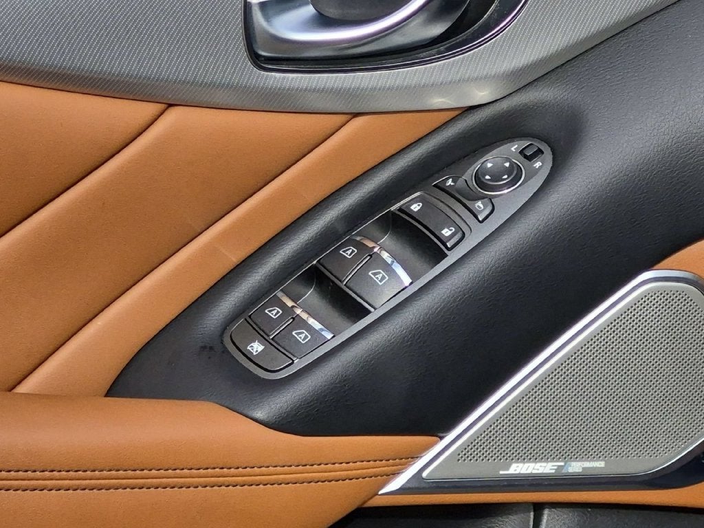 2023 INFINITI Q50 LUXE