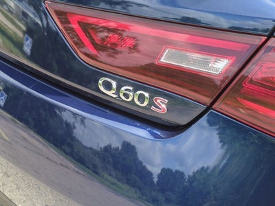 2022 INFINITI Q60 Red Sport 400