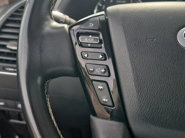 2022 INFINITI QX80 Premium Select