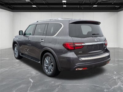 2022 INFINITI QX80 LUXE