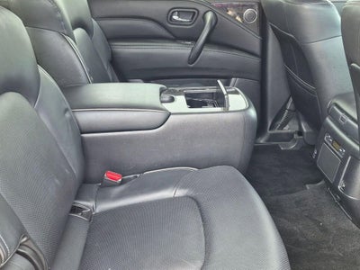 2024 INFINITI QX80 LUXE