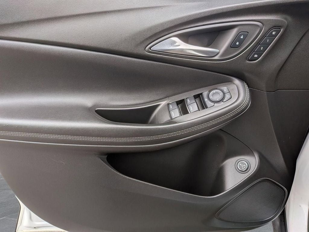 2022 Buick Encore GX Essence