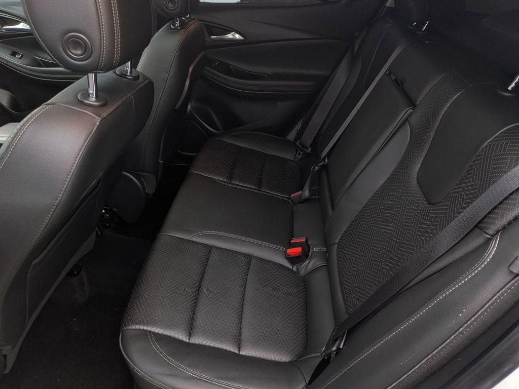 2022 Buick Encore GX Essence