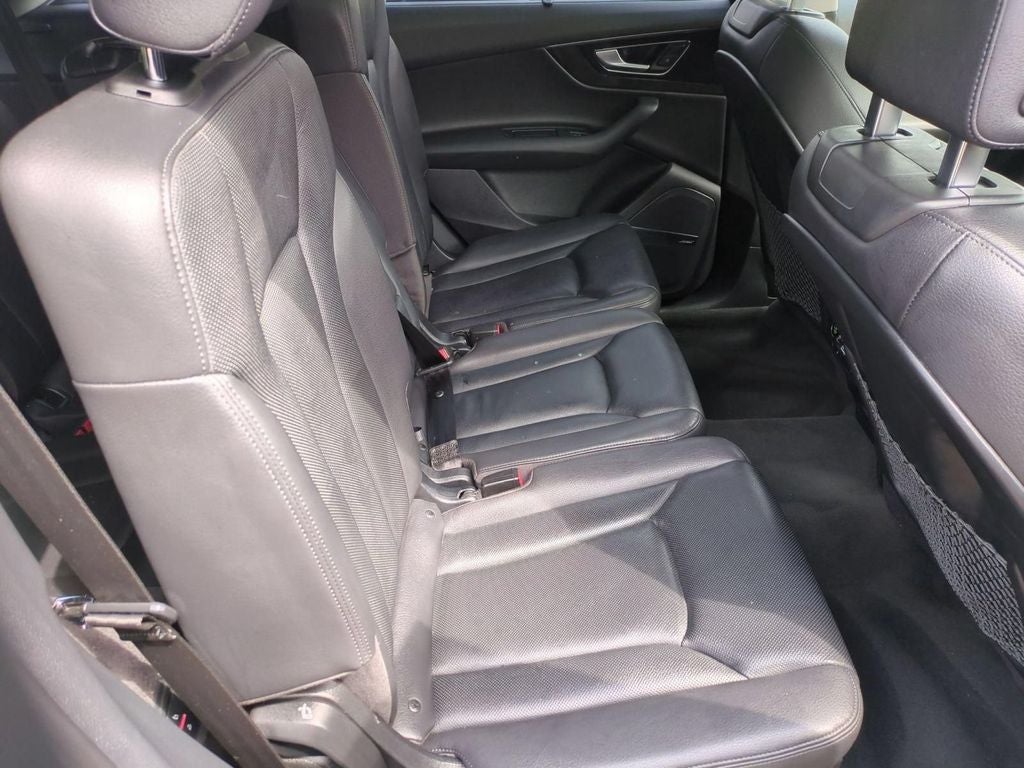 2019 Audi Q7 55 Premium Plus quattro