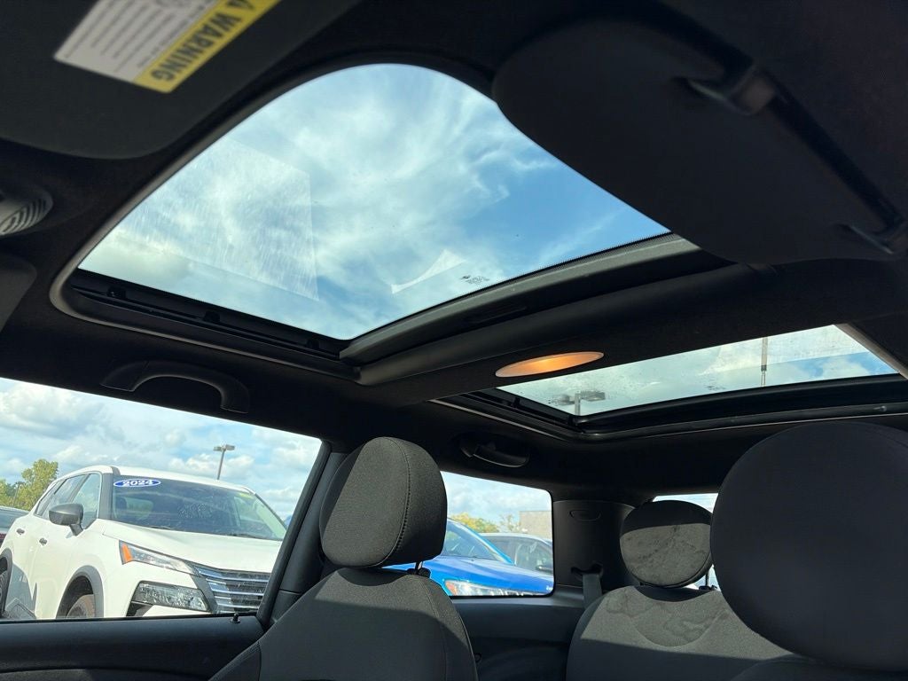2009 MINI Cooper Base