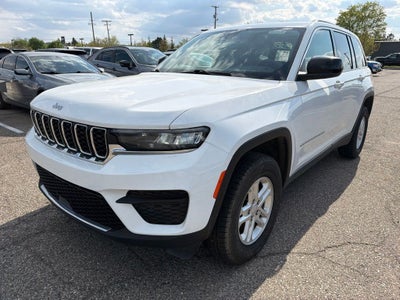 2023 Jeep Grand Cherokee Laredo