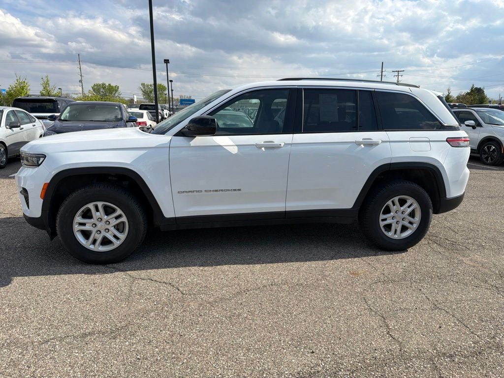 2023 Jeep Grand Cherokee Laredo