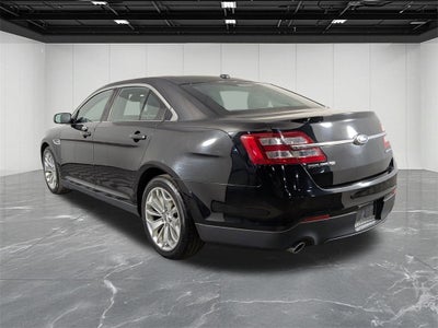 2018 Ford Taurus Limited