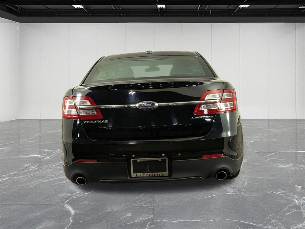 2018 Ford Taurus Limited