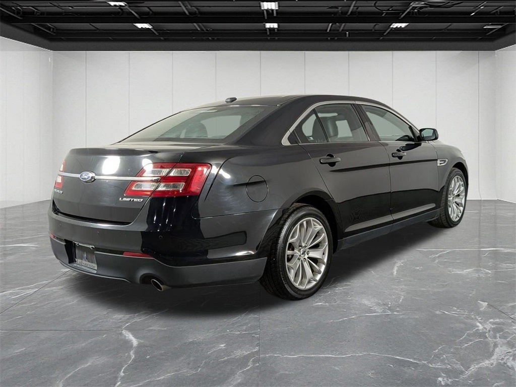 2018 Ford Taurus Limited