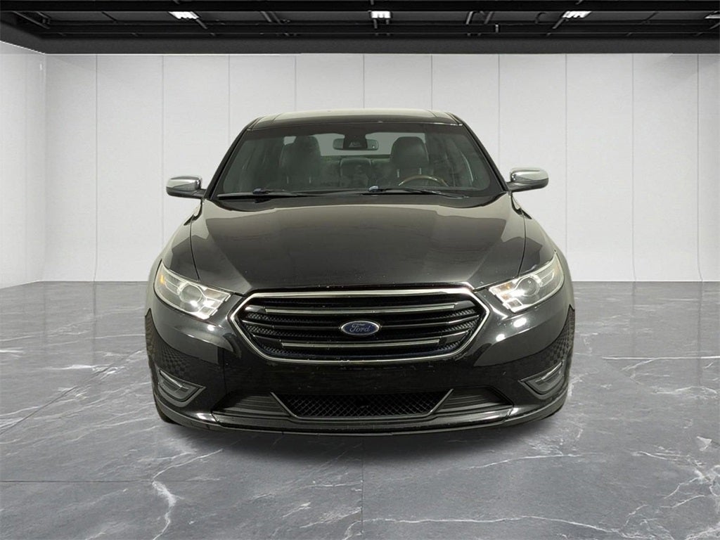 2018 Ford Taurus Limited