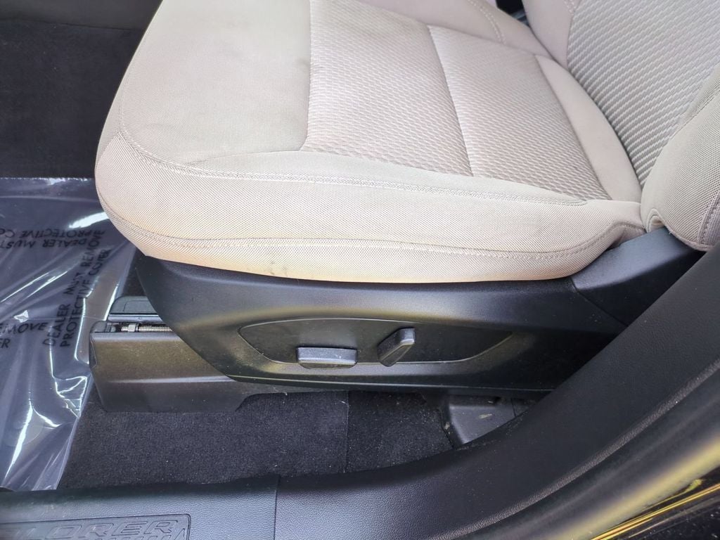 2021 Ford Explorer Base
