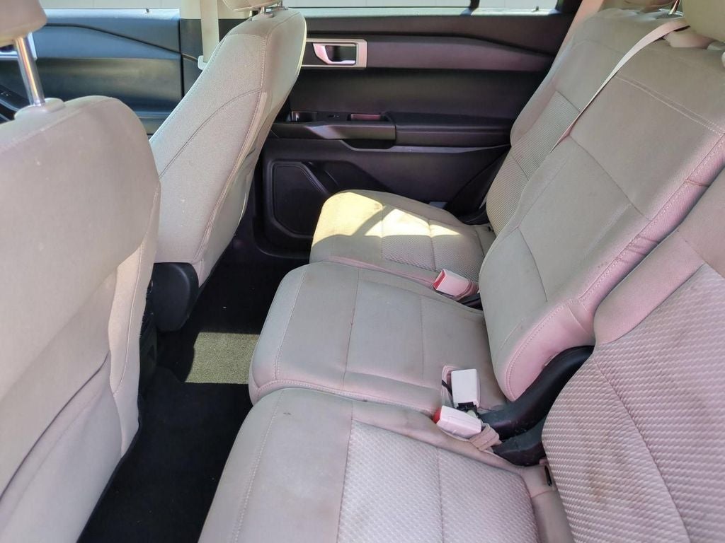 2021 Ford Explorer Base