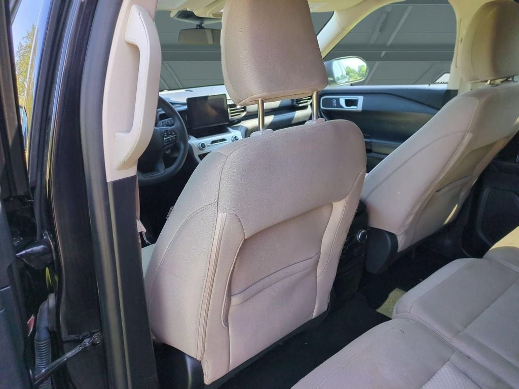 2021 Ford Explorer Base