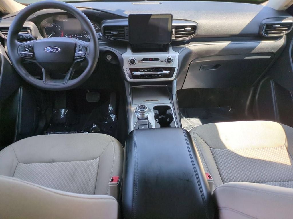 2021 Ford Explorer Base