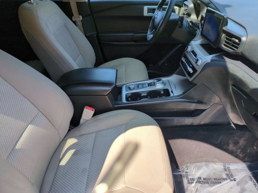 2021 Ford Explorer Base