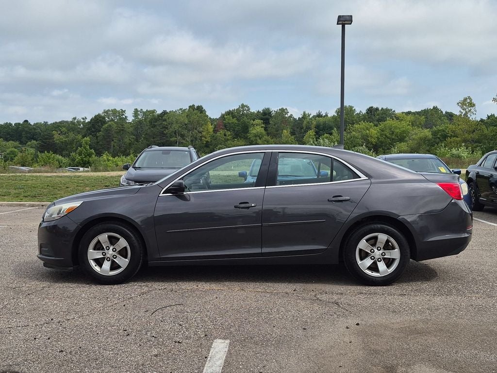 2013 Chevrolet Malibu LS 1LS