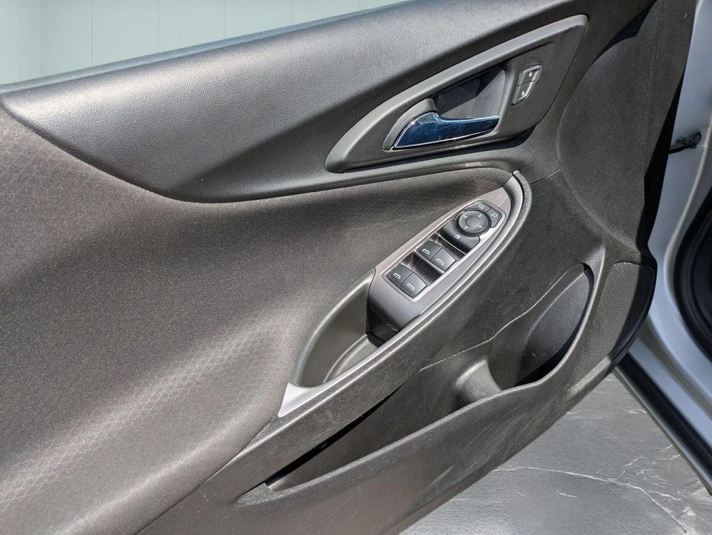 2021 Chevrolet Malibu LS 1FL
