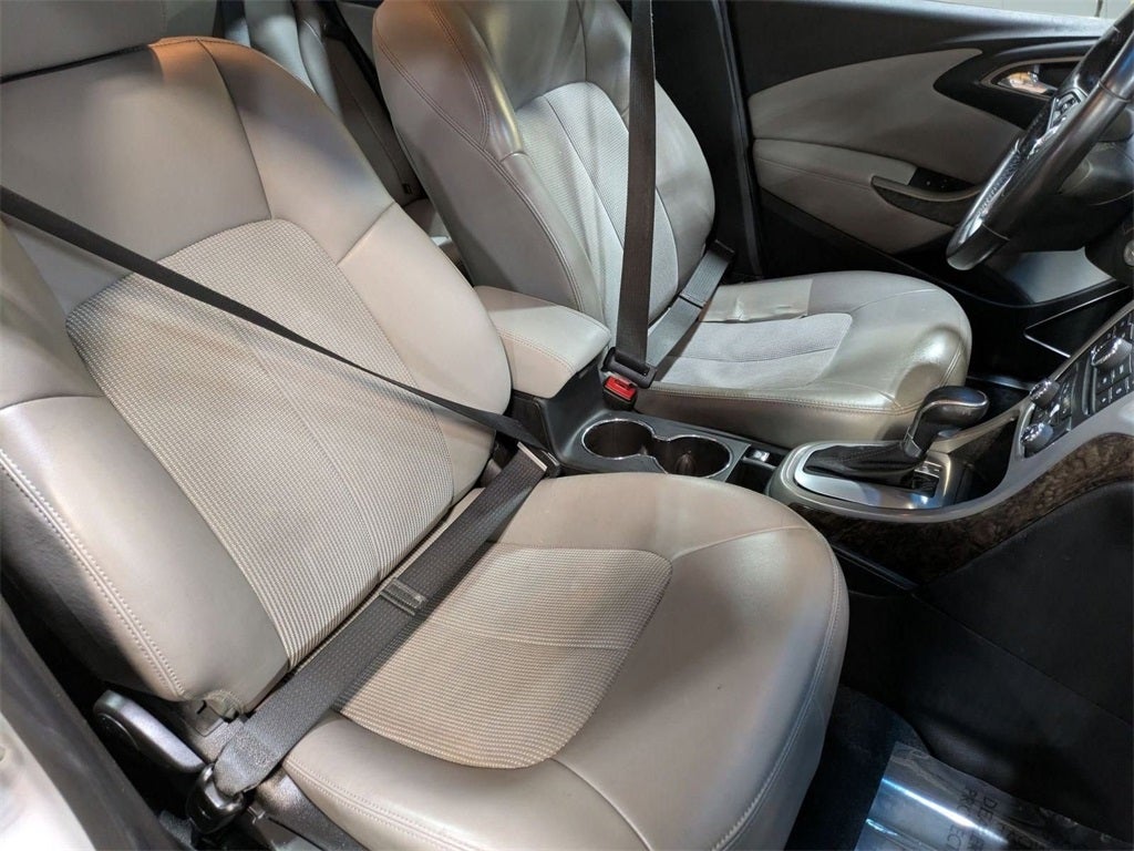 2013 Buick Verano Base