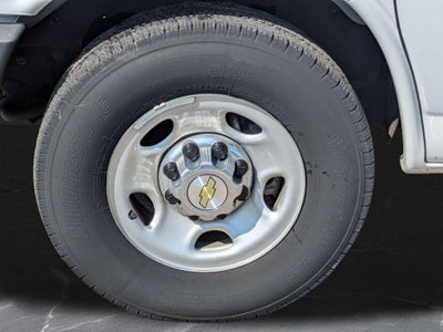 2024 Chevrolet Express 3500 LT Passenger