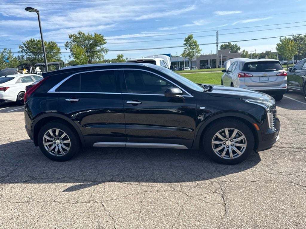 2019 Cadillac XT4 Premium Luxury