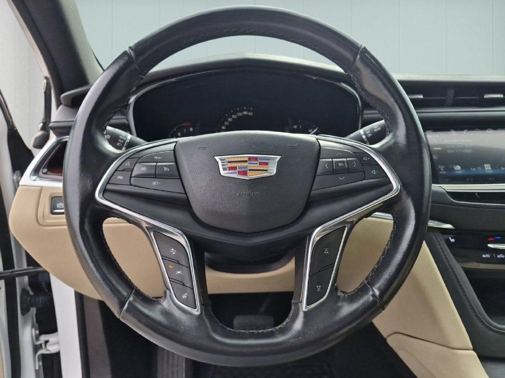 2018 Cadillac XT5 Luxury