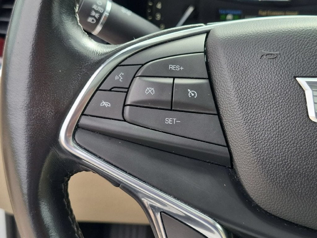 2018 Cadillac XT5 Luxury