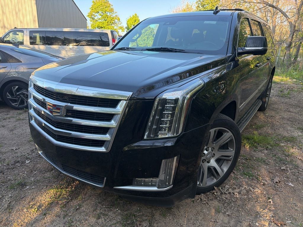 2017 Cadillac Escalade ESV AWD Luxury's photo