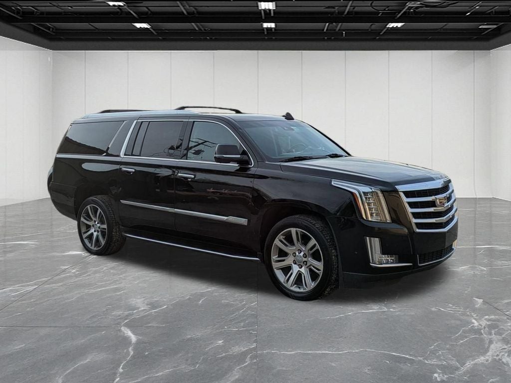 2017 Cadillac Escalade ESV Luxury