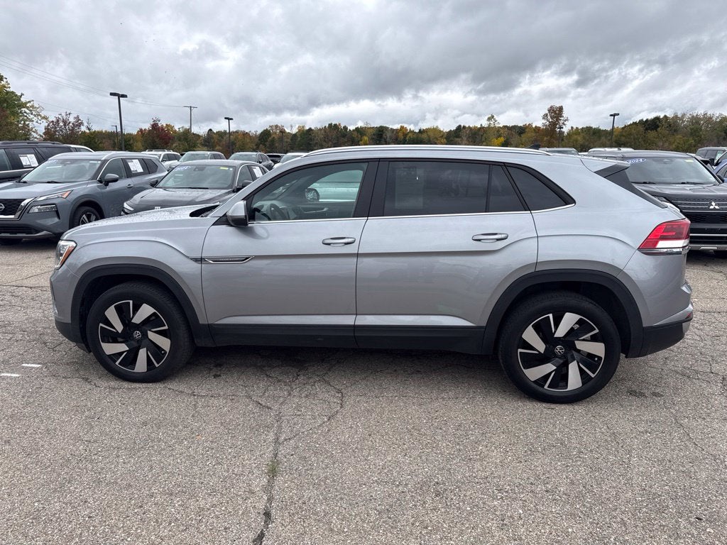 2024 Volkswagen Atlas Cross Sport 2.0T SE w/Technology