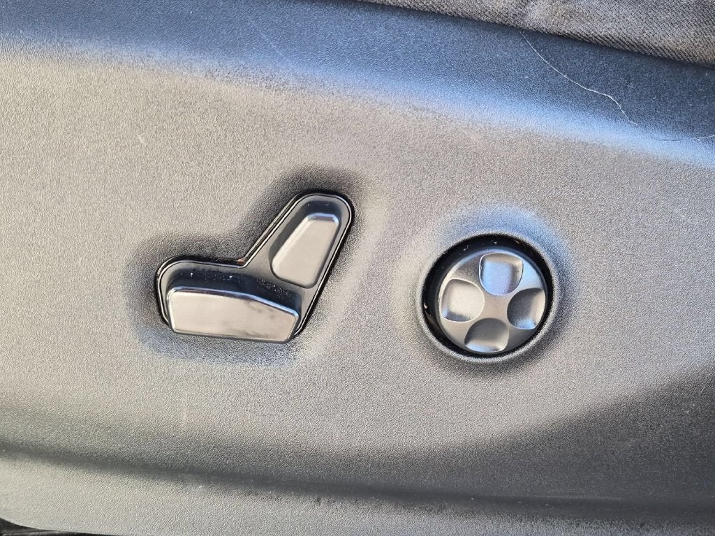 2018 Chrysler Pacifica Hybrid Limited