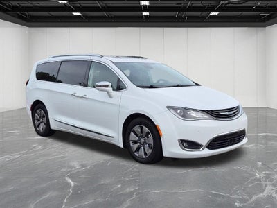 2018 Chrysler Pacifica Hybrid Limited