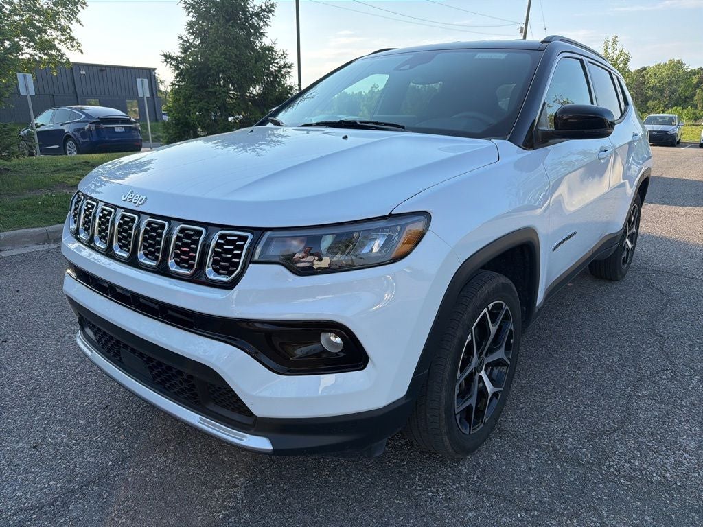 2025 Jeep Compass Limited 4X4's photo