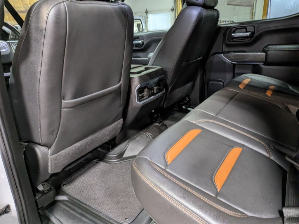 2022 GMC Sierra 1500 Limited AT4