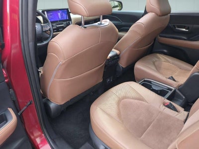2024 Toyota Grand Highlander Hybrid MAX Platinum