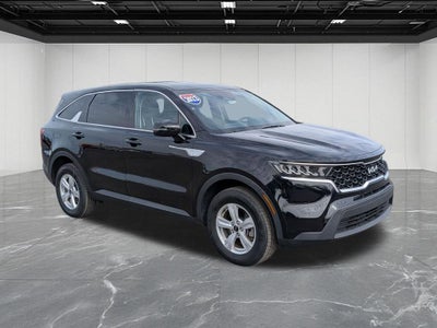 2023 Kia Sorento LX