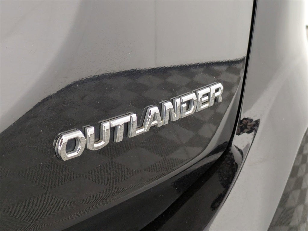 2019 Mitsubishi Outlander ES